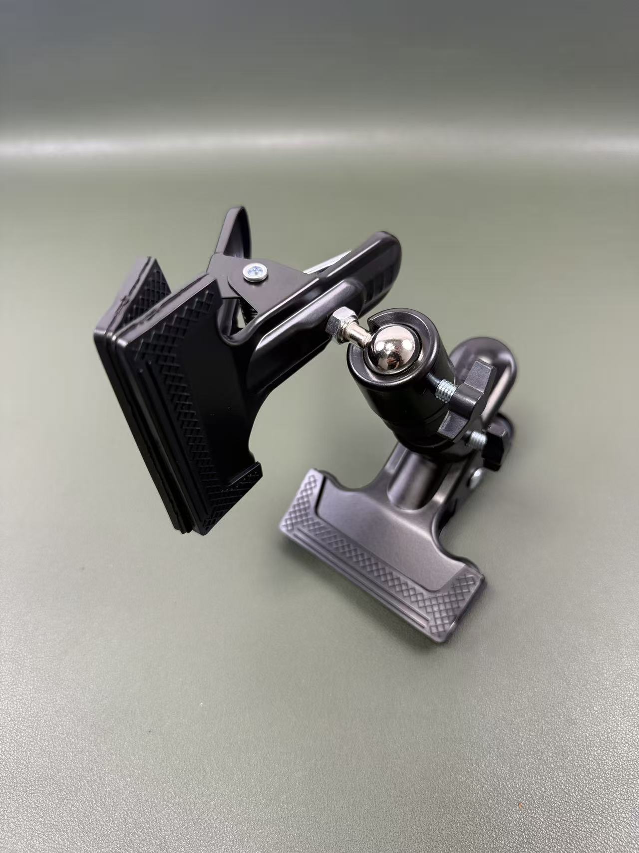 Pan Tilt Bracket - ขาตั้งแบบหมุนได้สองหัวพร้อมที่ยึดอเนกประสงค์ - ตัวยึดท่อกลมที่แข็งแรงและมั่นคงสำหรับการปรับมุมได้หลากหลาย