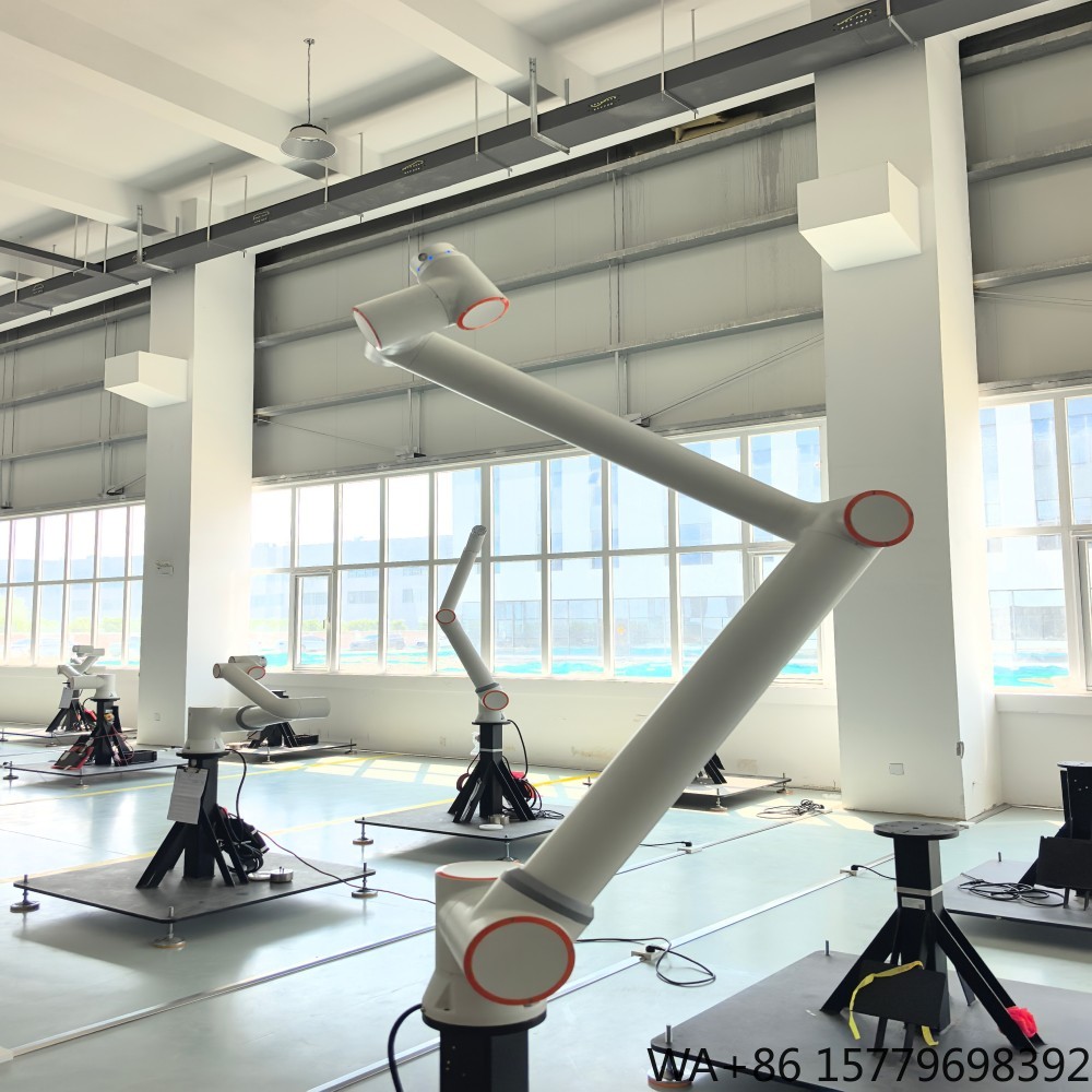 แขนหุ่นยนต์เชื่อมด้วยเลเซอร์พร - Robot Track บทวิจารณ์และราคา